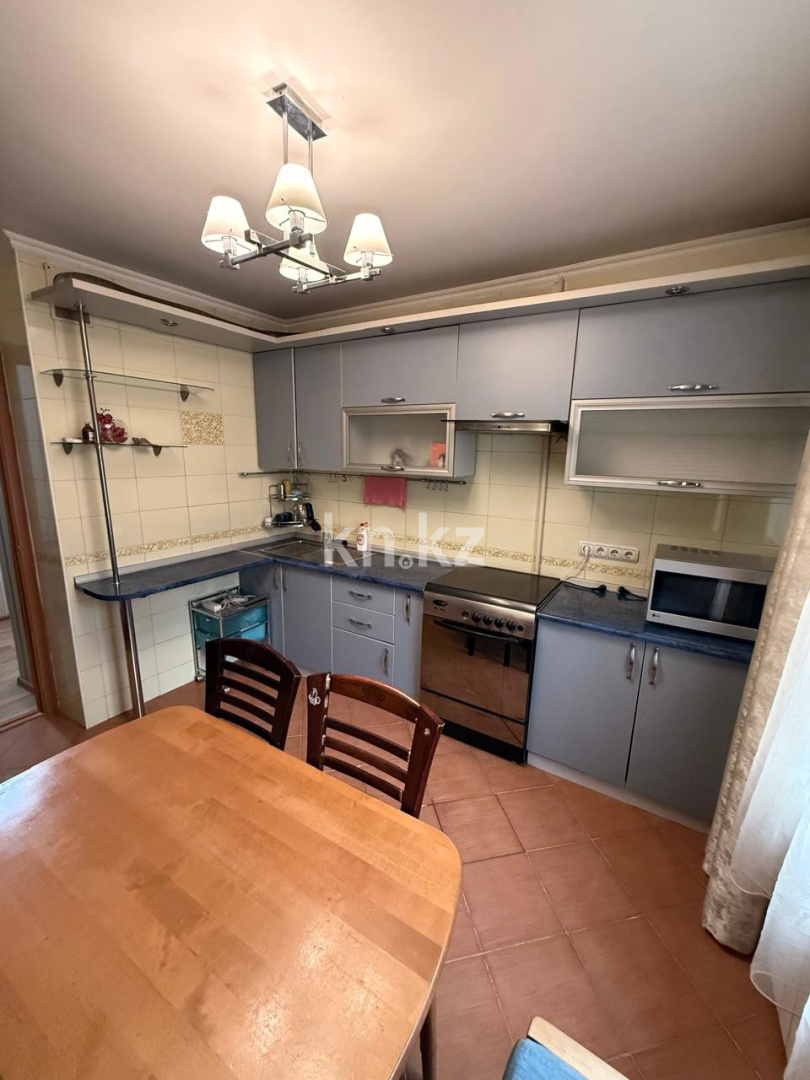 Продажа 3-комнатной квартиры, 70 м², ул. Жандосова в Алматы - фото 15