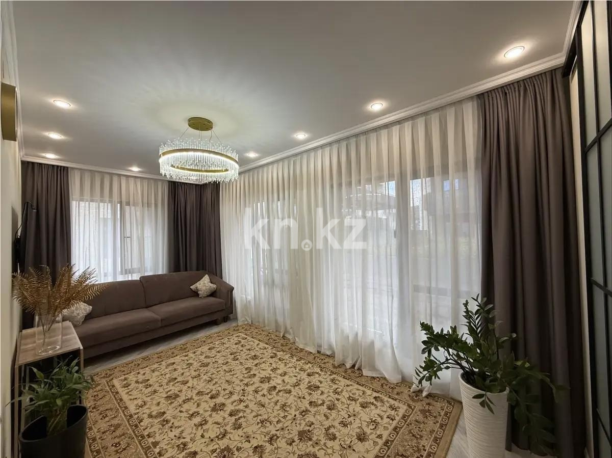 Продажа 2-комнатной квартиры, 77 м² в Алматы