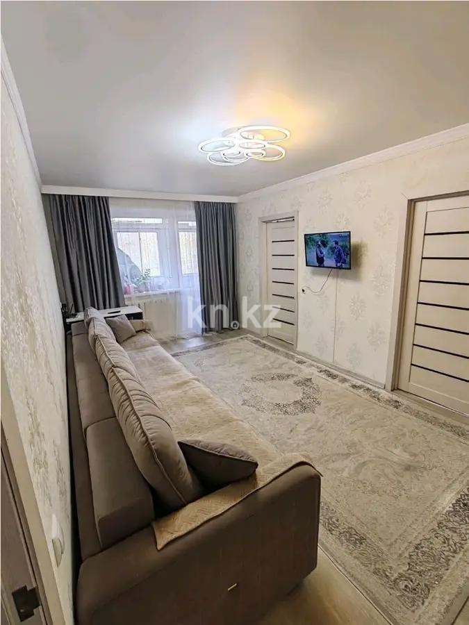 Продажа 3-комнатной квартиры, 48 м², ул. Гапеева, дом  25 - Продажа трехкомнатных квартир в Караганде на Юго-Востоке фото 1 из 7
