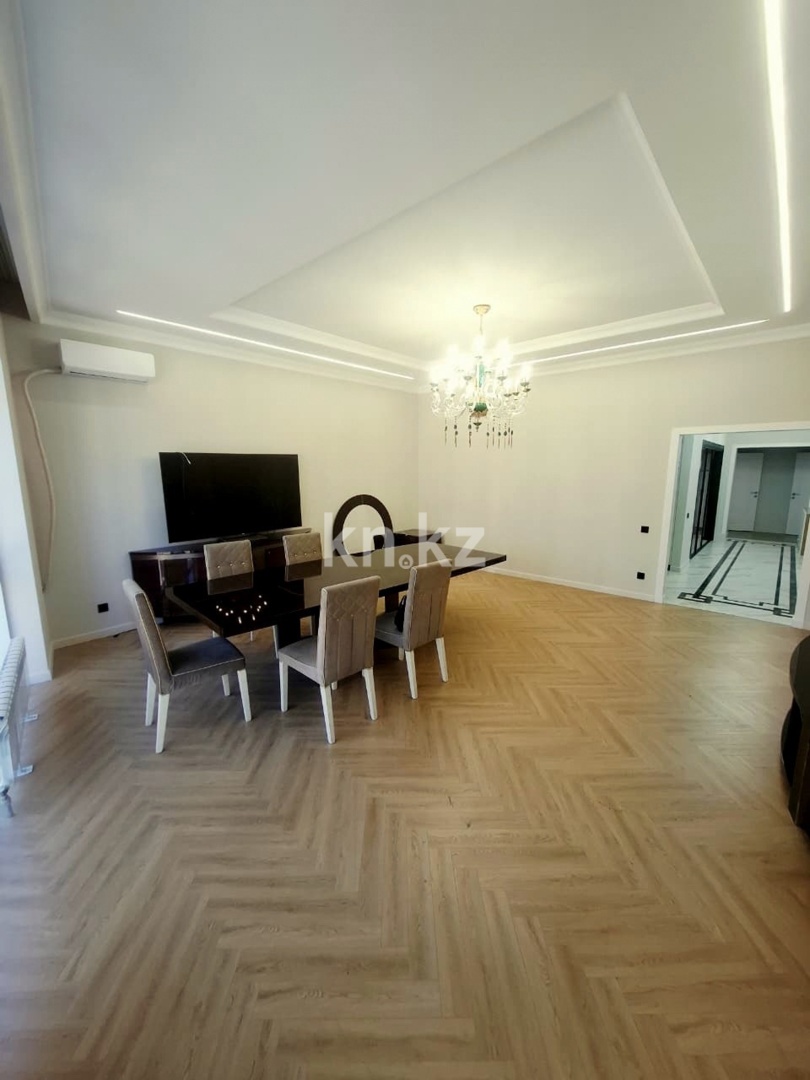 Продажа 4-комнатной квартиры, 142.4 м² в Алматы - фото 3