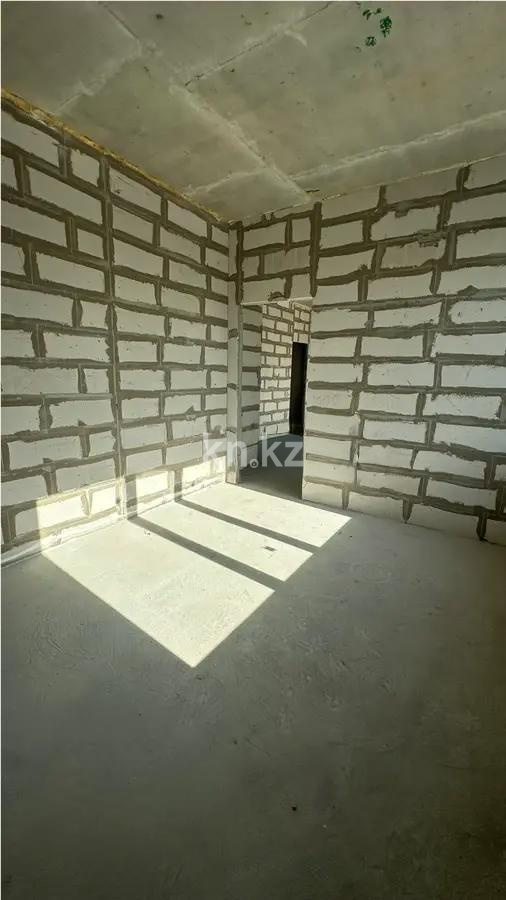 Продажа 2-комнатной квартиры, 50 м², ул. Розыбакиева, дом  162/1 в Алматы - фото 2