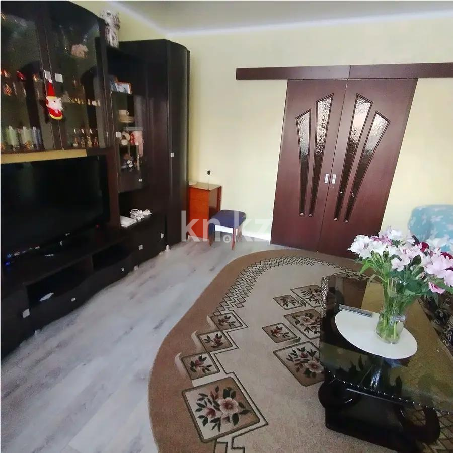 Продажа 2-комнатной квартиры, 52 м² в Караганде