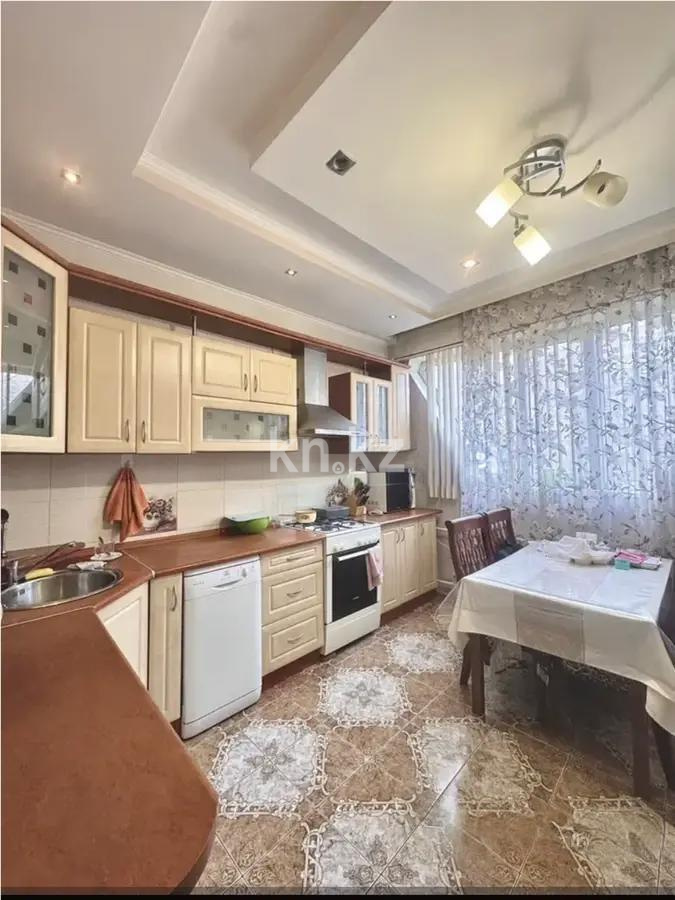 Продажа 3-комнатной квартиры, 70 м², мкр-н Алмагуль, дом  17 в Алматы - фото 2
