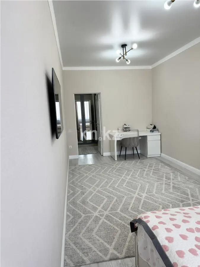 Продажа 2-комнатной квартиры, 80 м², мкр-н 8, дом  41/6 - Продажа  двухкомнатных квартир в Алматы без посредников с фото фото 2 из 7