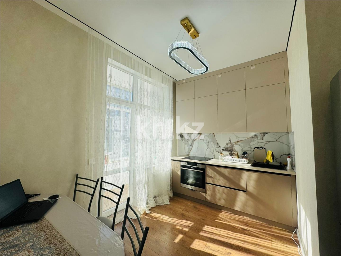 Продажа 2-комнатной квартиры, 55 м², пр. Туран в Астане - фото 4