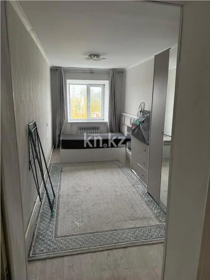 Продажа 3-комнатной квартиры, 54 м², ул. Ишимская, дом  70 - Продажа  трехкомнатных квартир в Караганде фото 2 из 5
