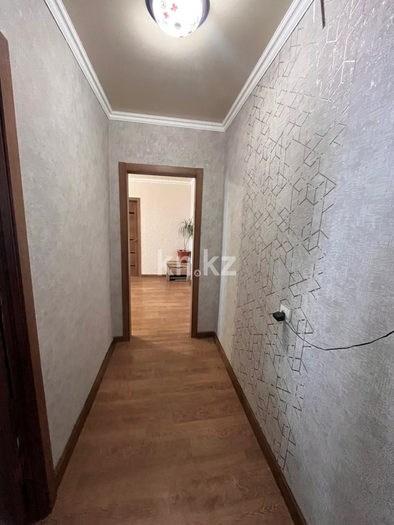 Продажа 2-комнатной квартиры, 62 м², мкр-н 19 - Продажа квартир в Караганде фото 10 из 19