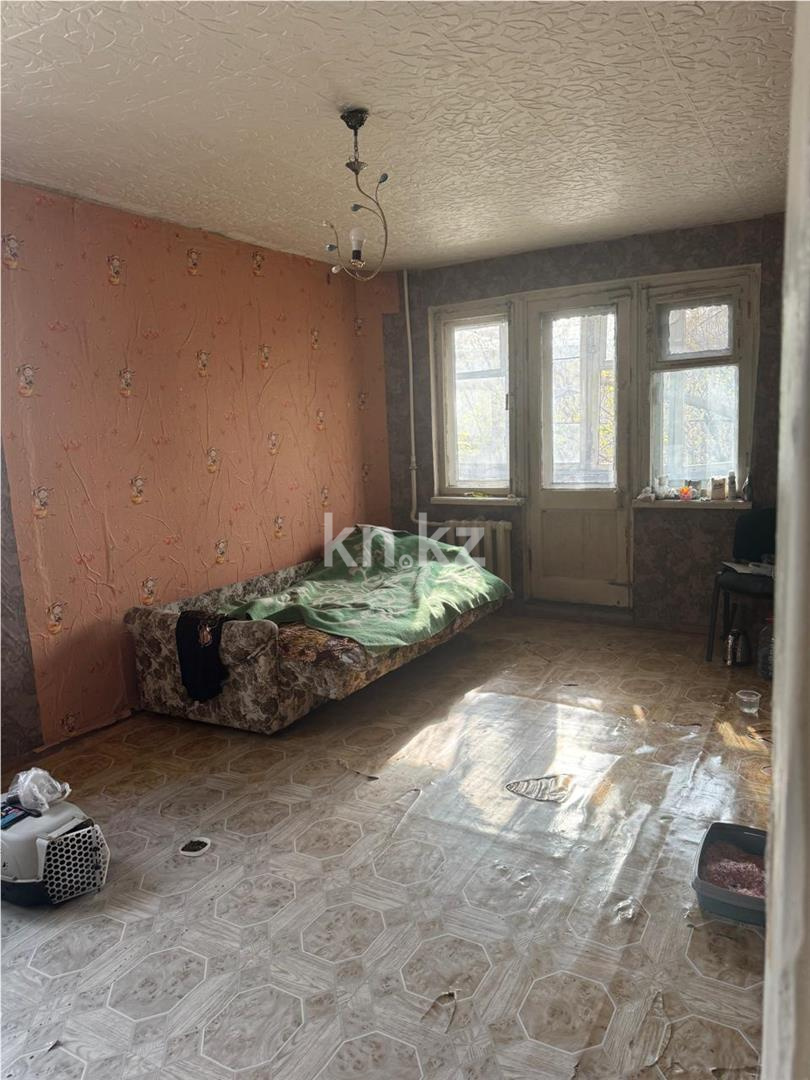 Продажа 2-комнатной квартиры, 44 м² - Продажа двухкомнатных квартир в панельном доме в Караганде - страница 2 фото 1 из 6