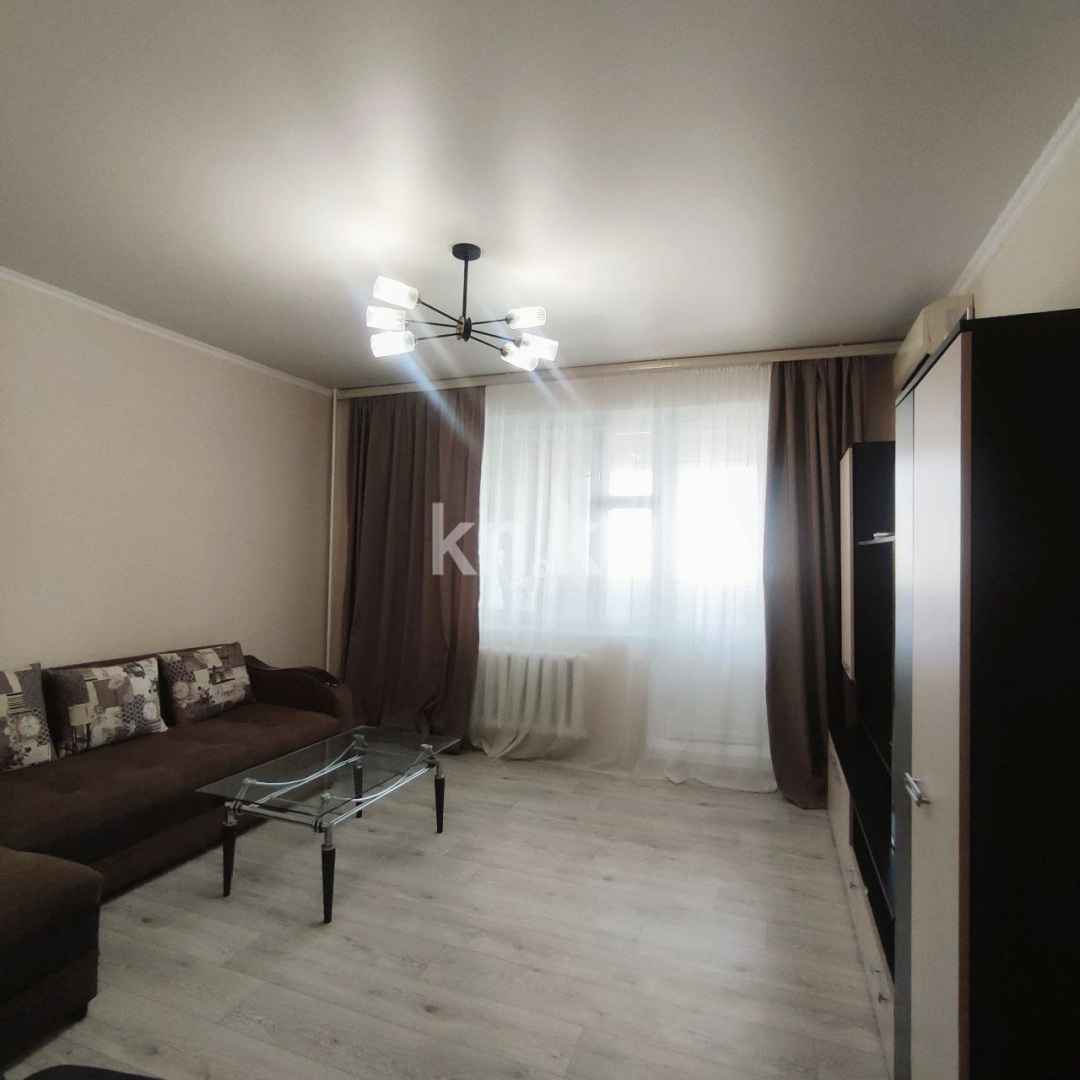 Продажа 1-комнатной квартиры, 38 м², мкр-н Аксай-1а, дом  11 - Продажа квартир в Алматы фото 1 из 28