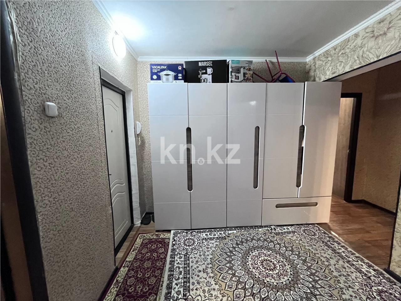 Продажа 3-комнатной квартиры, 64 м² в Караганде - фото 2