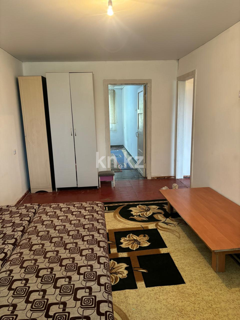Продажа 2-комнатной квартиры, 45.2 м², 13-й мкр. в Караганде - фото 2