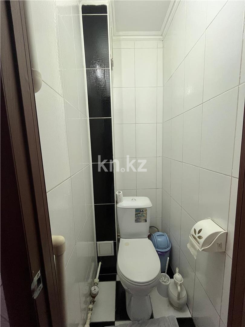 Продажа 4-комнатной квартиры, 77 м², ул. Карла Маркса - Продажа квартир в Караганде фото 12 из 14