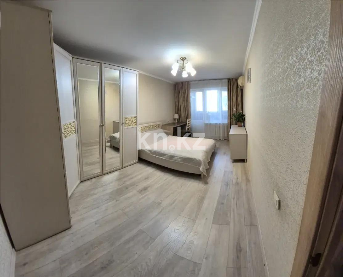 Продажа 3-комнатной квартиры, 73 м², ул. Желтоксан, дом  27 в Алматы - фото 3