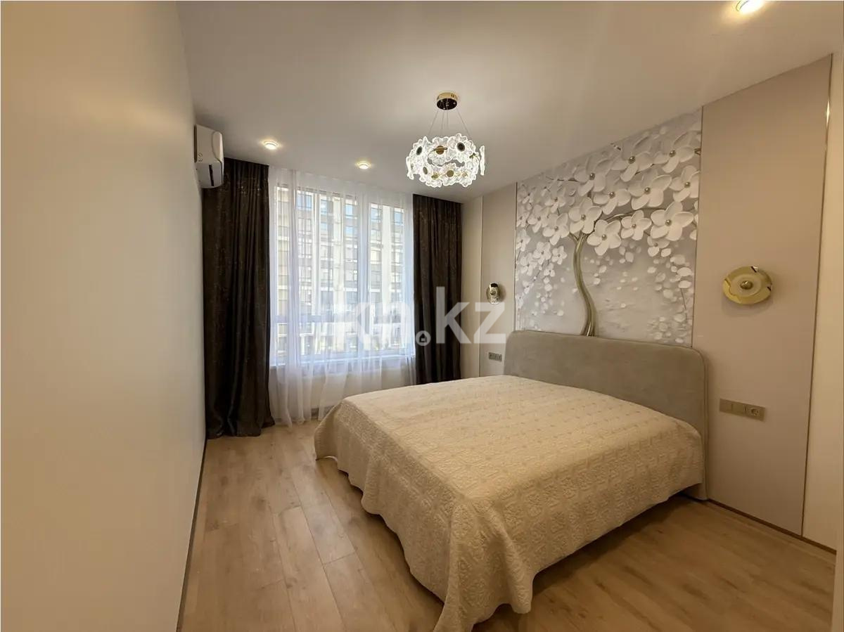 Продажа 3-комнатной квартиры, 107 м², ул. Е-900, дом  6 в Астане - фото 2