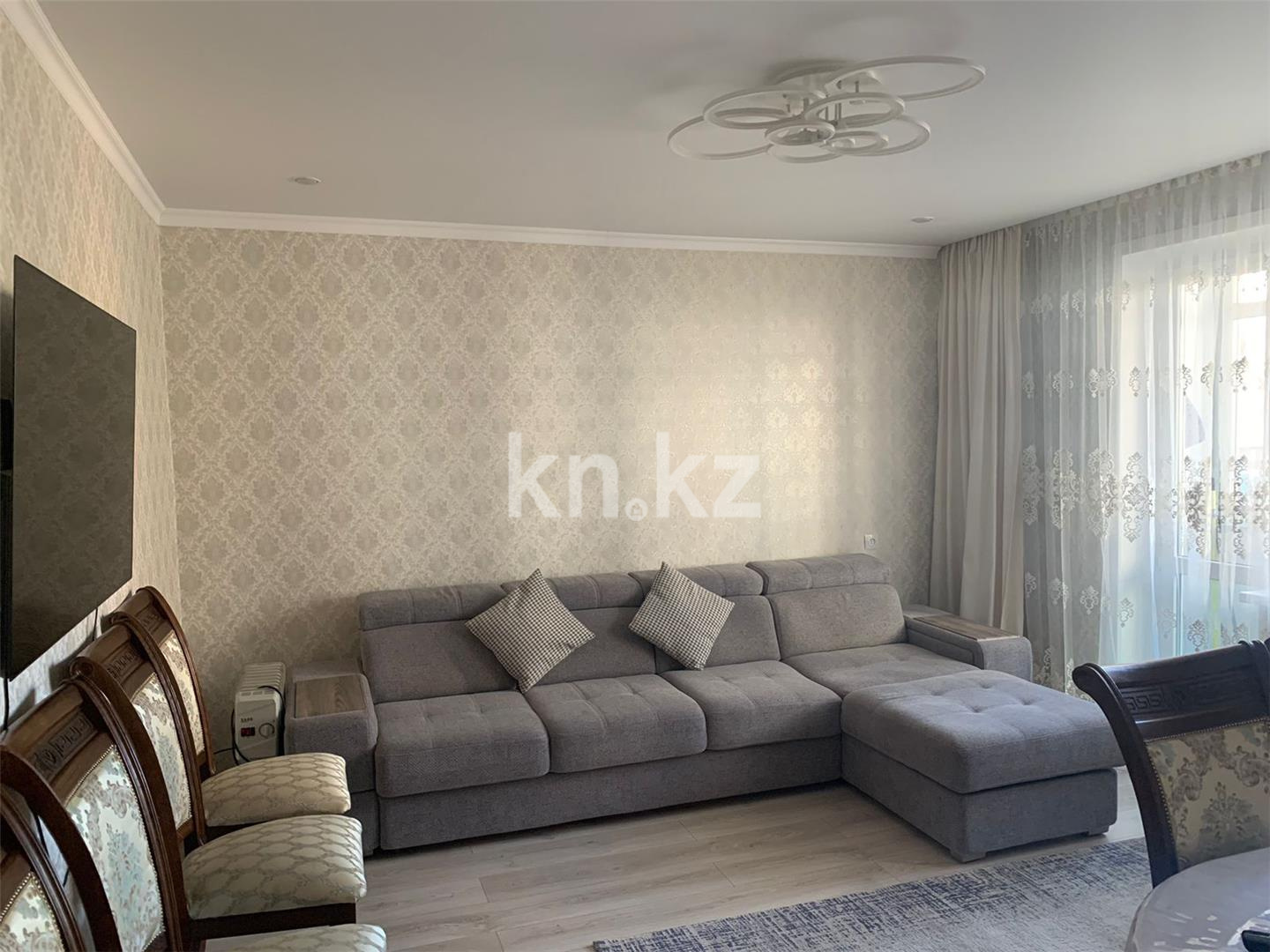 Продажа 3-комнатной квартиры, 63 м², мкр-н Восток-3, дом  17 - Продажа квартир в Караганде фото 1 из 13