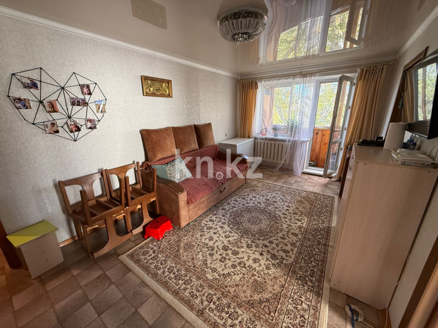 Продажа 3-комнатной квартиры, 48.2 м², пр. Республики, дом  28 - Продажа  трехкомнатных квартир в Караганде фото 1 из 11