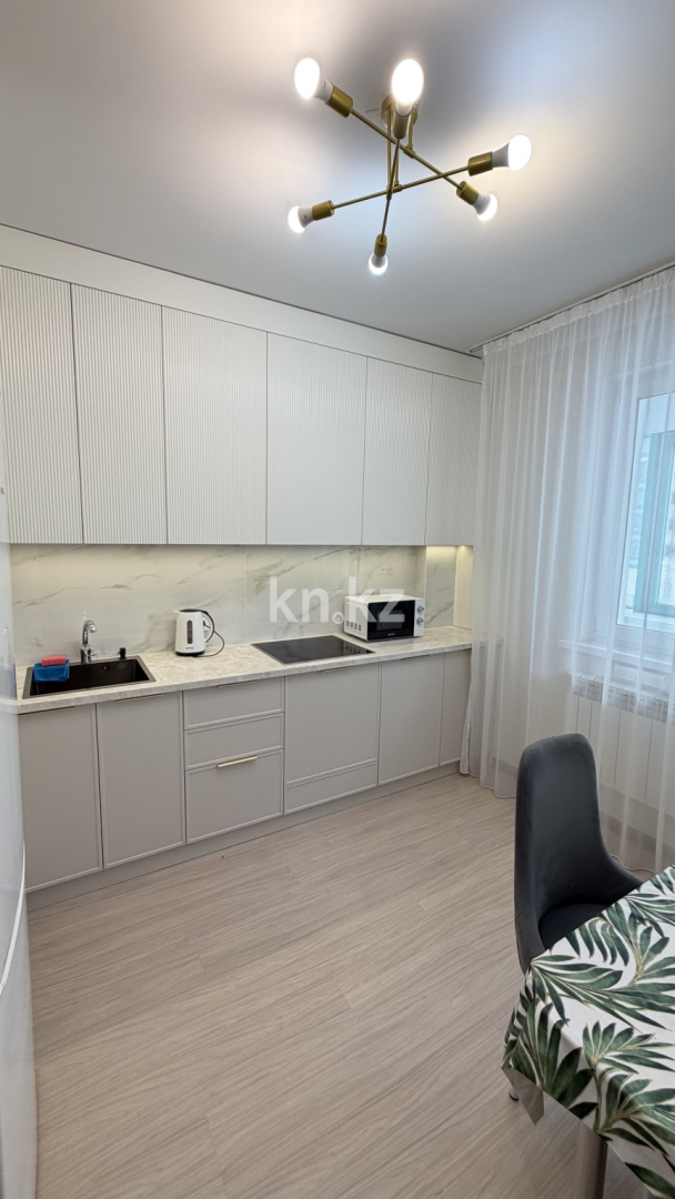 Аренда 2-комнатной квартиры посуточно, 70 м² - Аренда квартир посуточно в Астане - страница 2 фото 15 из 15