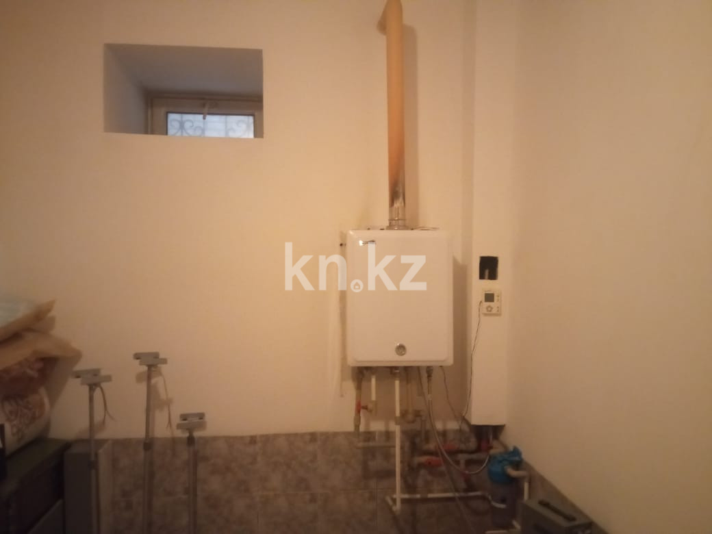 Продажа 7-комнатного дома, 300 м², Попова, дом  58 - Продажа домов, коттеджей в Казахстане фото 25 из 28