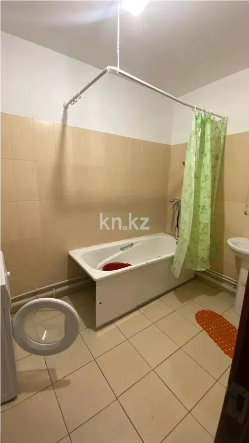 Продажа 2-комнатной квартиры, 68 м² в Алматы - фото 4