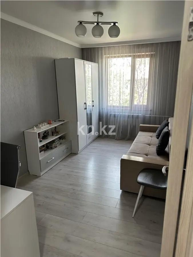 Продажа 3-комнатной квартиры, 57 м², мкр-н 2, дом  13 в Алматы - фото 2