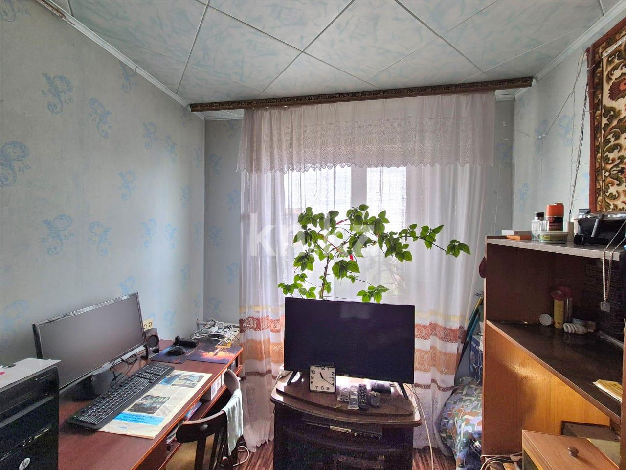 Продажа 3-комнатной квартиры, 63 м², ул. 6-й мик-н в Темиртау - фото 5