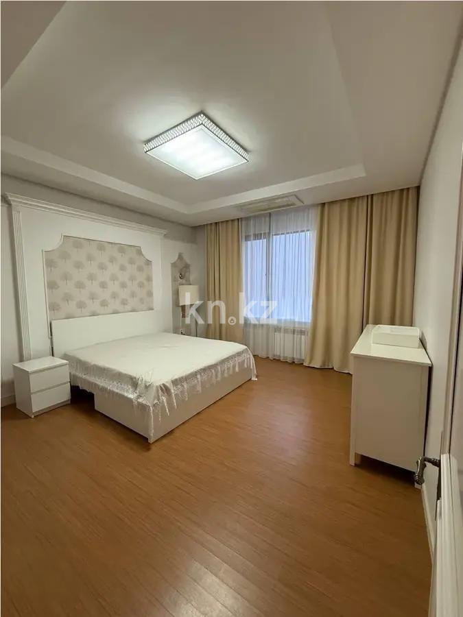 Продажа 4-комнатной квартиры, 174.8 м² - Продажа квартир от собственников в Астане фото 2 из 5