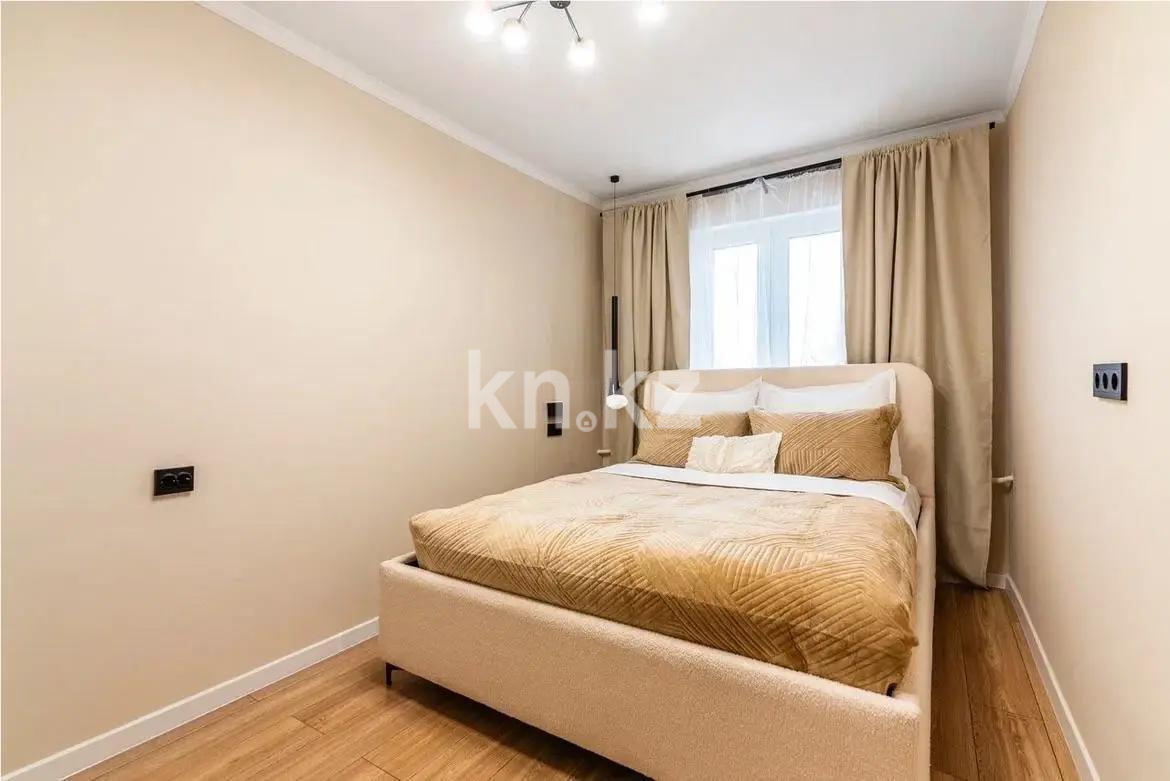 Продажа 3-комнатной квартиры, 62 м², пр. Абая, дом  20/1 - Продажа квартир в Алматы без посредников с фото фото 2 из 6