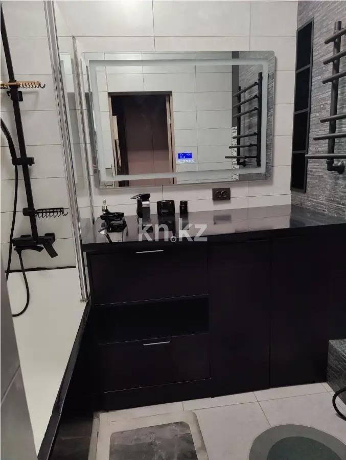 Продажа 2-комнатной квартиры, 62.5 м², пр. Назарбаева, дом  28а/1 в Алматы - фото 4