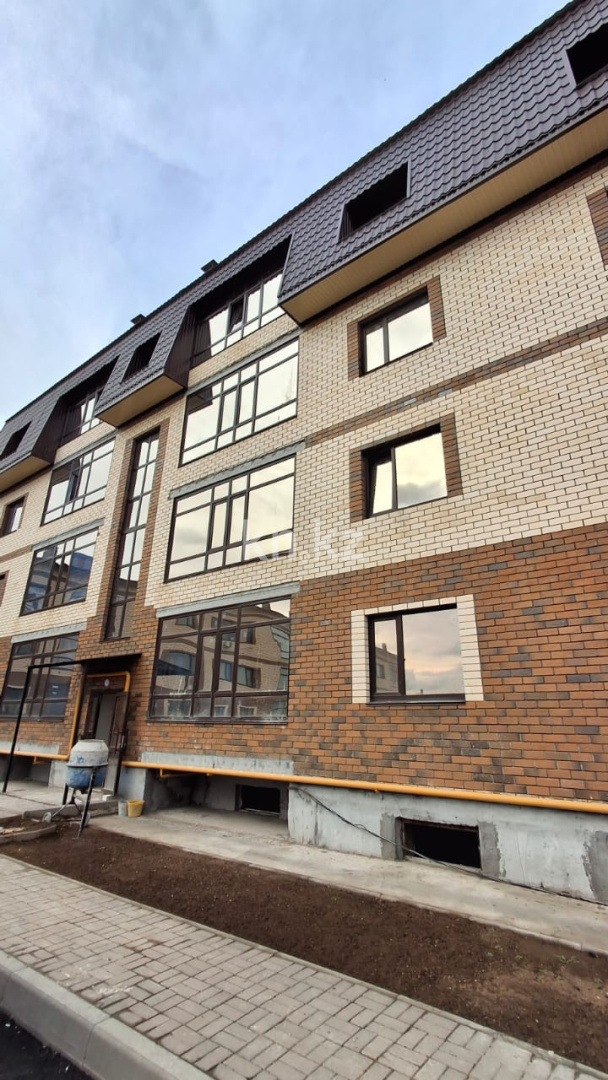 Продажа 1-комнатной квартиры, 55.6 м², Бисена Жумагалиева - Продажа и аренда недвижимости в Уральске фото 1 из 13