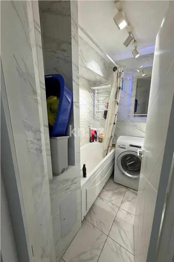 Продажа 3-комнатной квартиры, 63 м², мкр-н Алтай-1, дом  22 в Алматы - фото 3