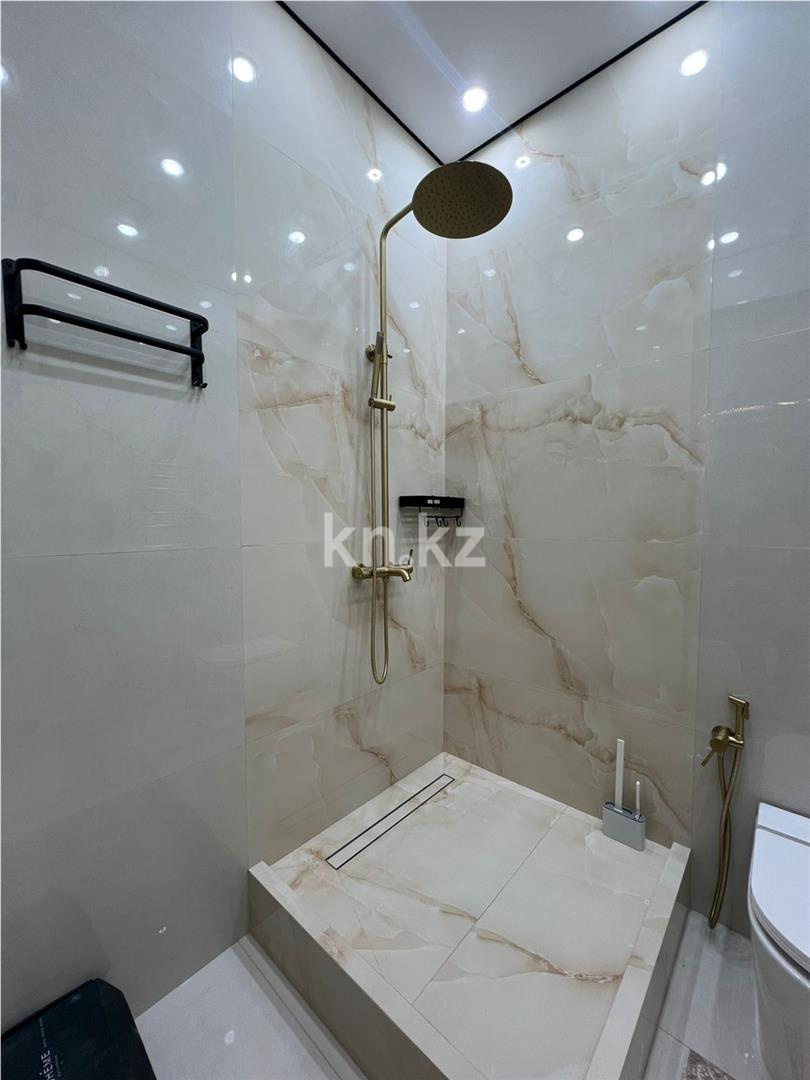 Продажа 3-комнатной квартиры, 78 м², пр. Строителей - Продажа  трехкомнатных квартир в Караганде с фото фото 12 из 17