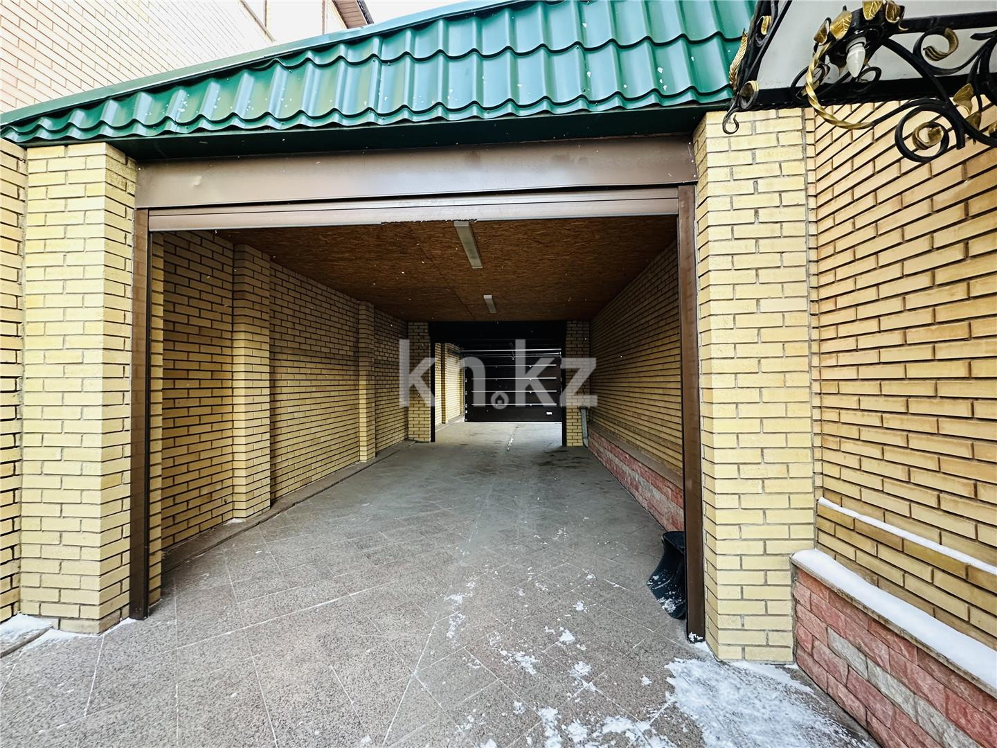 Продажа 9-комнатного дома, 366.9 м² - Продажа домов, коттеджей в Казахстане фото 4 из 48