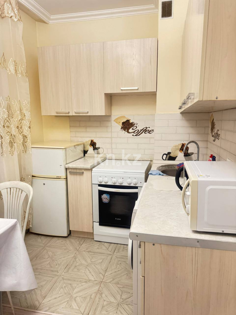 Аренда 1-комнатной квартиры, 38 м², ул. Байтурсынова, дом  53 - Аренда квартир помесячно в Астане фото 1 из 10