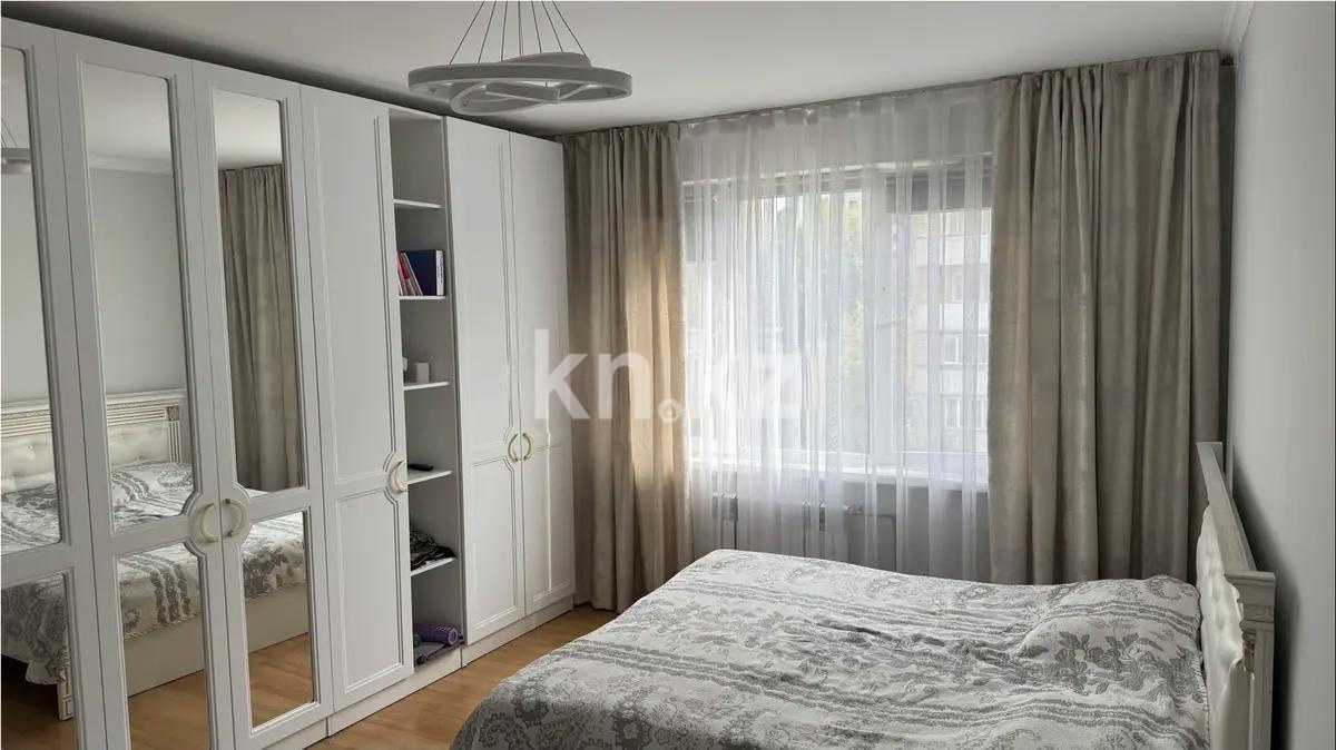 Продажа 3-комнатной квартиры, 108.6 м², мкр-н Аксай-1а, дом  27 в Алматы - фото 2