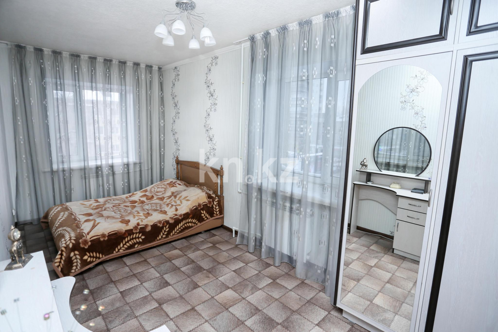 Аренда 2-комнатной квартиры посуточно, 55 м², пр. Н. Абдирова, дом  16/2 - Аренда  двухкомнатных квартир посуточно в Караганде с фото фото 4 из 6