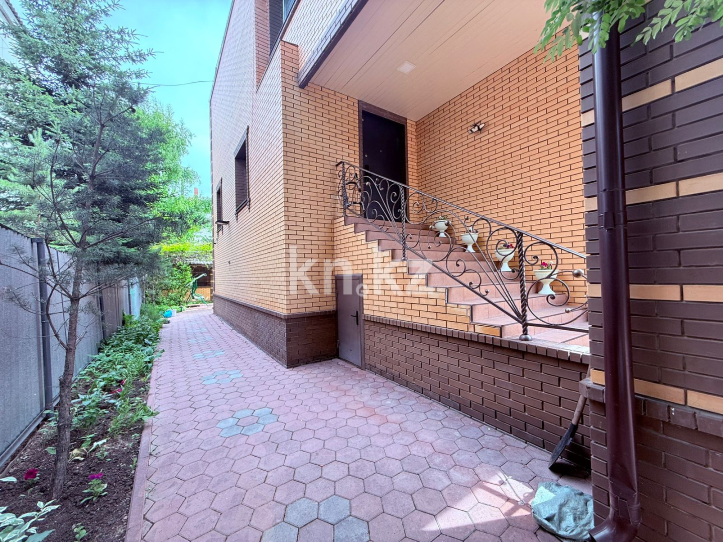 Продажа 4-комнатного дома, 248.7 м² в Астане - фото 6