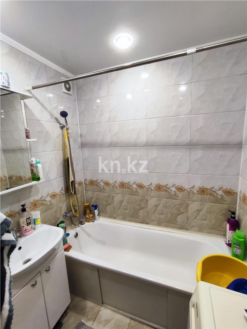 Продажа 3-комнатной квартиры, 63 м² - Продажа  трехкомнатных квартир в Караганде фото 7 из 12