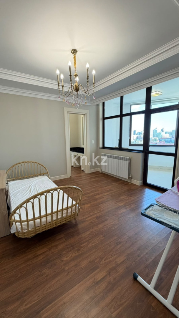 Аренда 4-комнатной квартиры, 225 м² - Аренда квартир помесячно в Астане фото 19 из 31