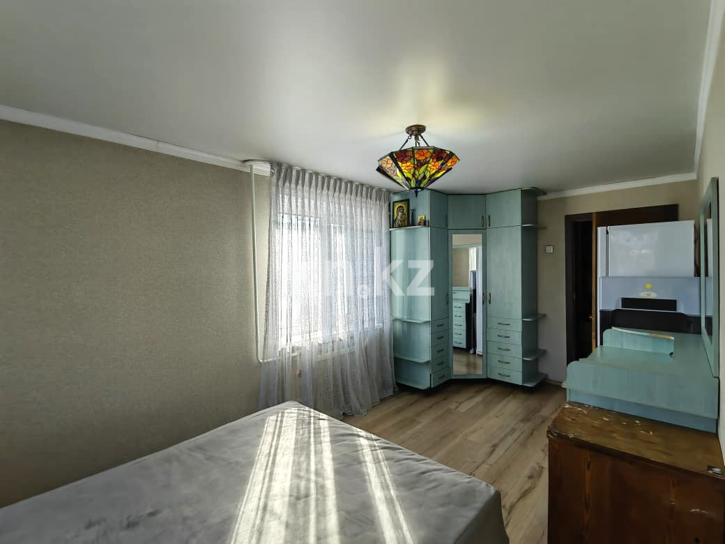 Продажа 3-комнатной квартиры, 71 м², ул. Ержанова, дом  47/2 - Продажа квартир в Караганде фото 13 из 26