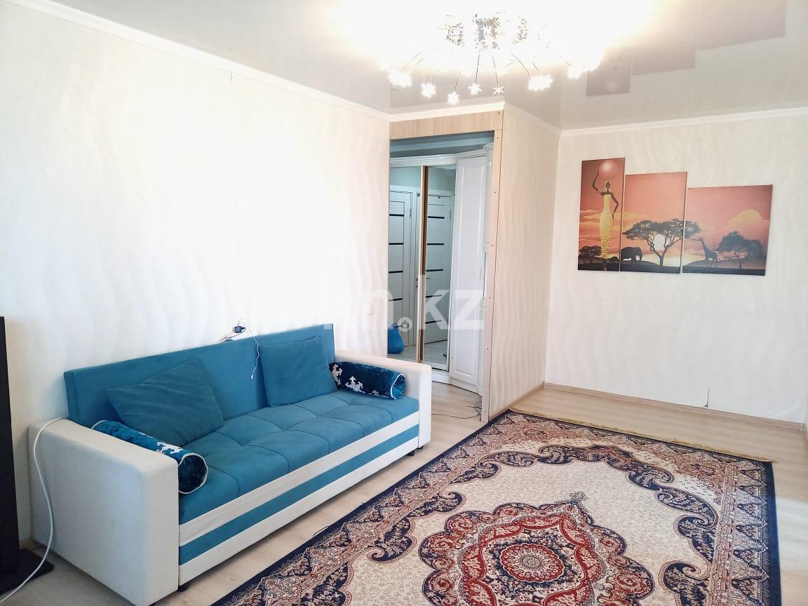 Продажа 3-комнатной квартиры, 48 м², мкр-н 17 - Продажа квартир в Караганде фото 1 из 3