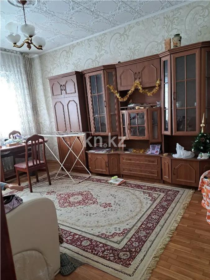 Продажа 3-комнатной квартиры, 66 м², мкр-н Аксай-2, дом  35 - Продажа  трехкомнатных квартир в Алматы без посредников фото 1 из 7