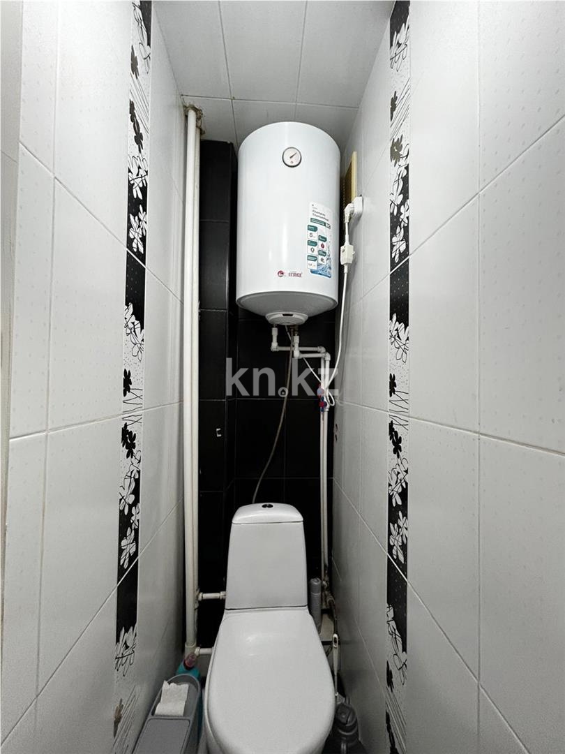 Продажа 3-комнатной квартиры, 69 м², пр. Строителей в Караганде - фото 11