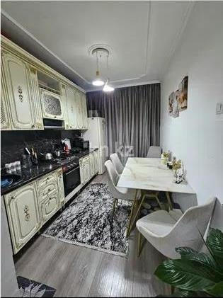 Продажа 3-комнатной квартиры, 64 м², мкр-н Айнабулак-2, дом  54 в Алматы - фото 3