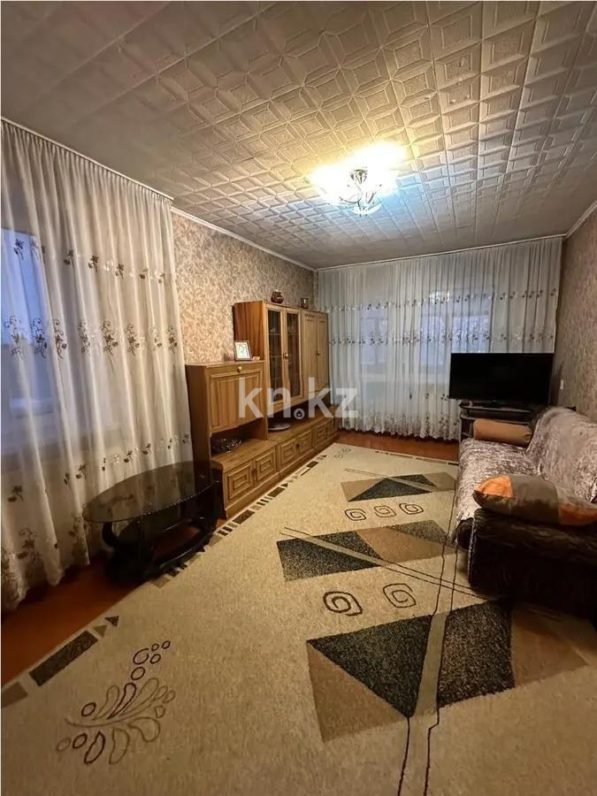 Продажа 3-комнатной квартиры, 61 м² - Продажа квартир в Караганде - страница 2 фото 1 из 6