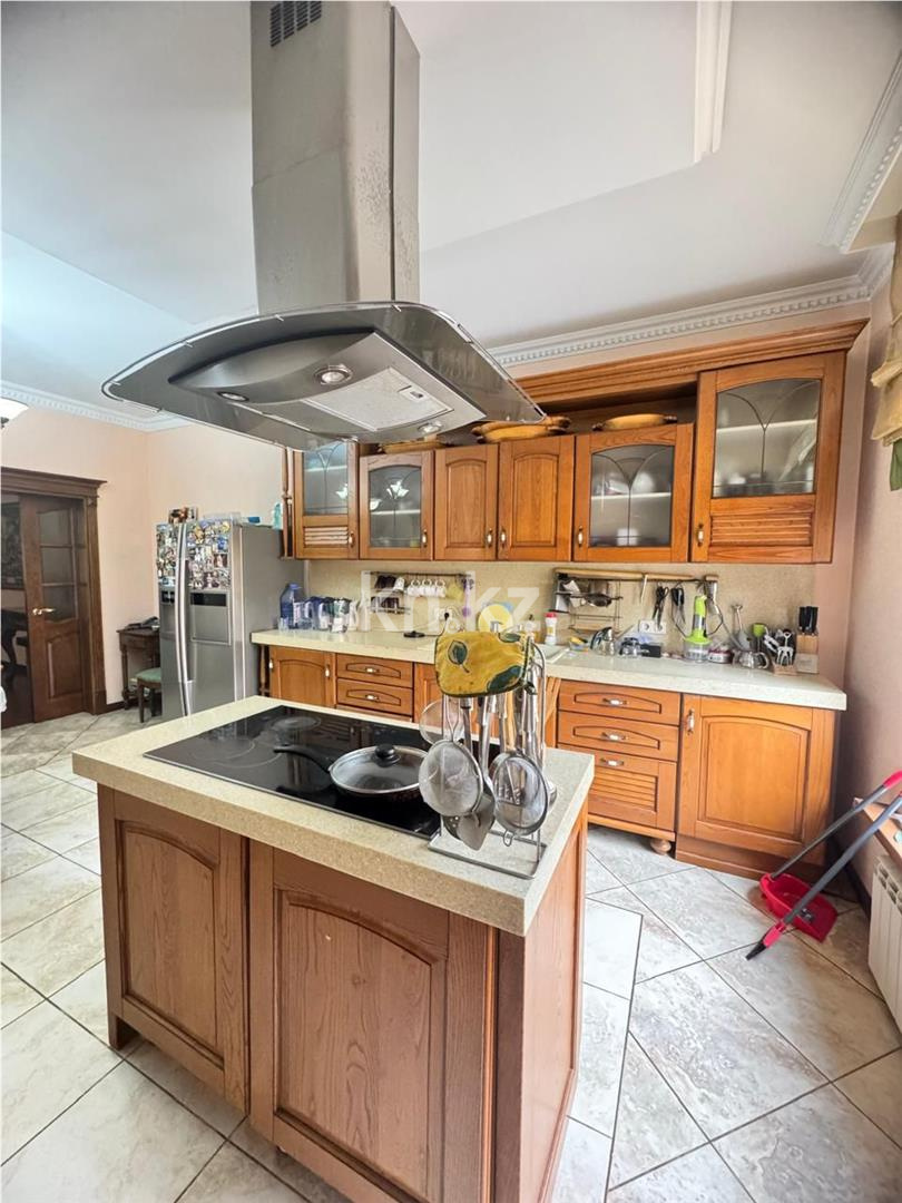 Продажа 6-комнатного дома, 420 м² - Продажа пятикомнатных и более домов, коттеджей в Астане фото 6 из 9