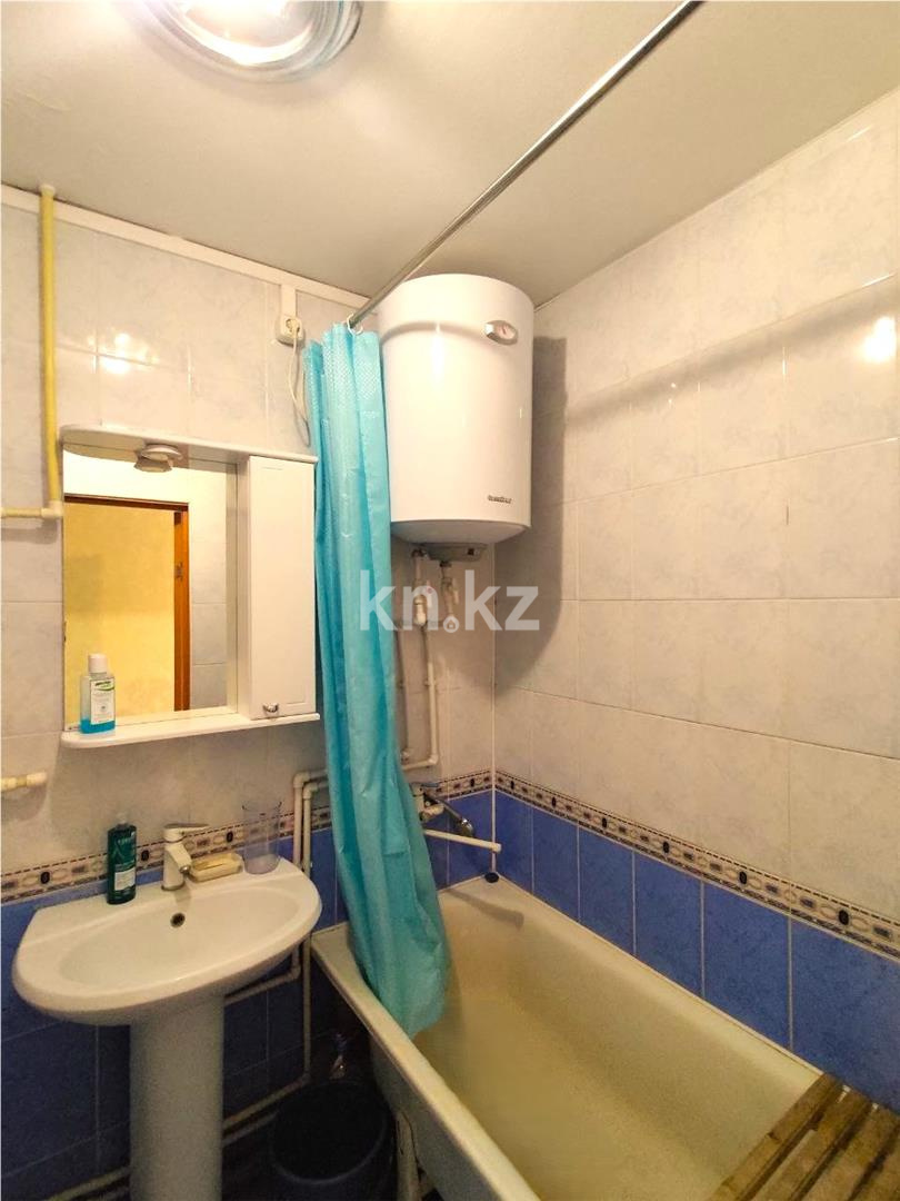 Продажа 2-комнатной квартиры, 43 м², мкр-н 22, дом  35 в Караганде - фото 10