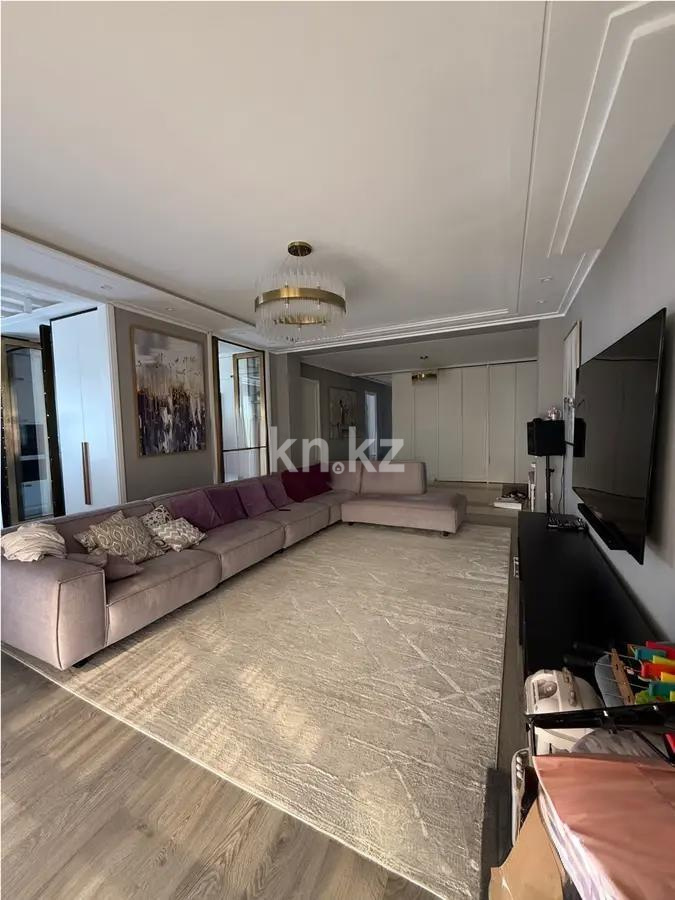Продажа 4-комнатной квартиры, 150 м², мкр-н Самал-2, дом  16в - Продажа  четырехкомнатных квартир в Алматы с фото фото 1 из 11