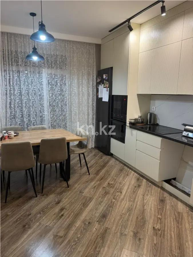 Продажа 2-комнатной квартиры, 70 м², пр. Мангилик Ел, дом  52 в Астане - фото 3