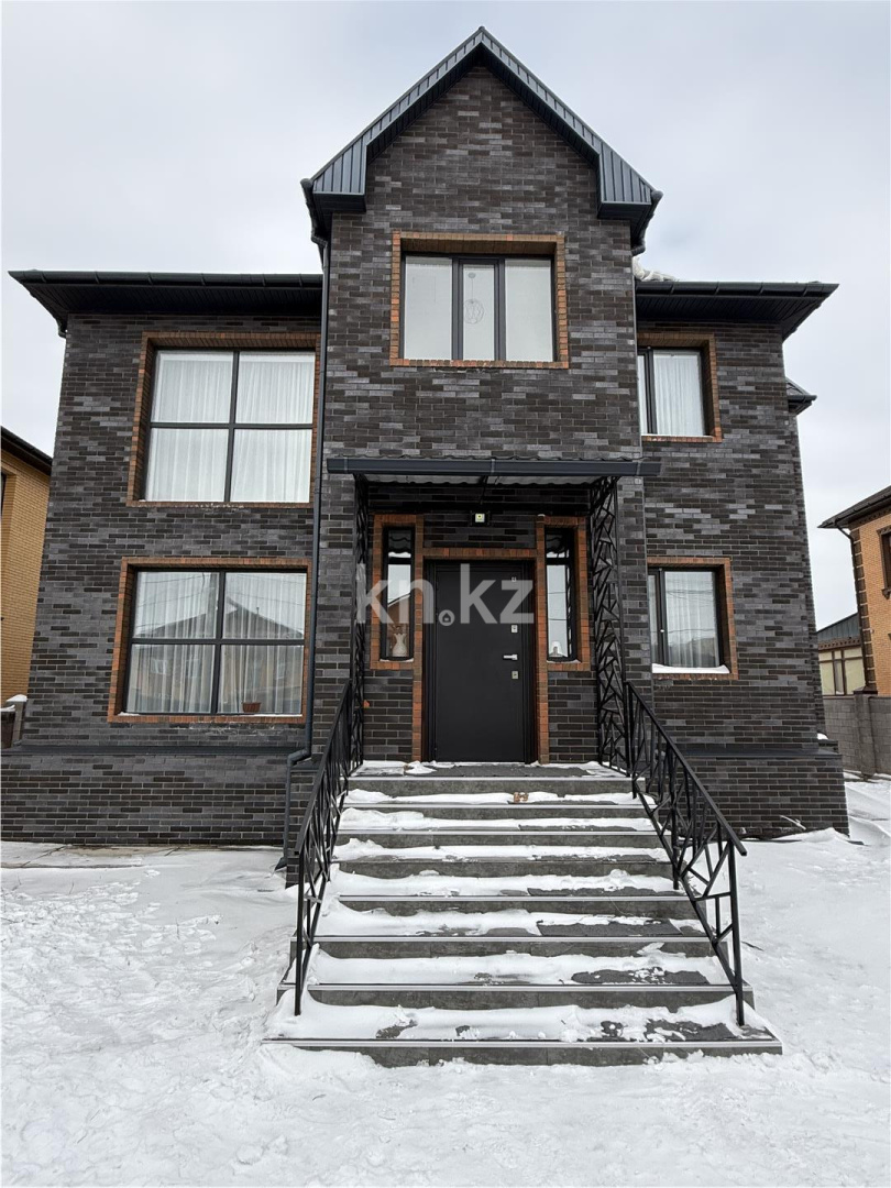 Продажа 5-комнатного дома, 360 м² в Караганде