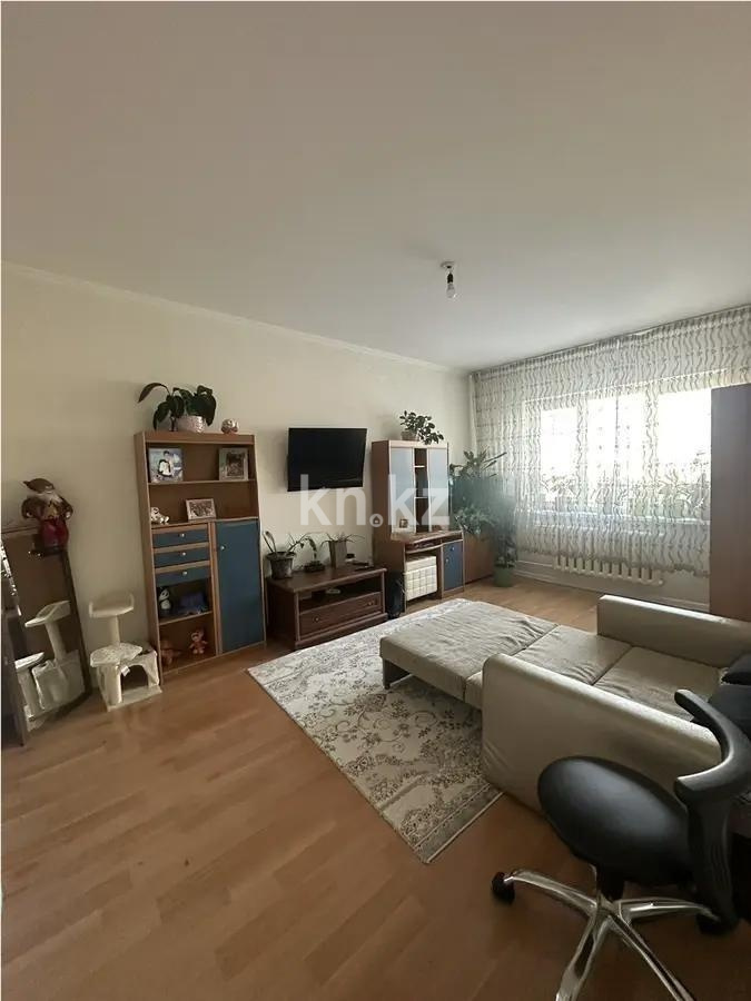 Продажа 3-комнатной квартиры, 64 м² - Продажа трехкомнатных квартир от собственников в Казахстане фото 1 из 5